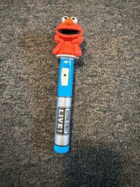 Vintage Elmo Sesame Street Live Blue Plastic Character Flashlight